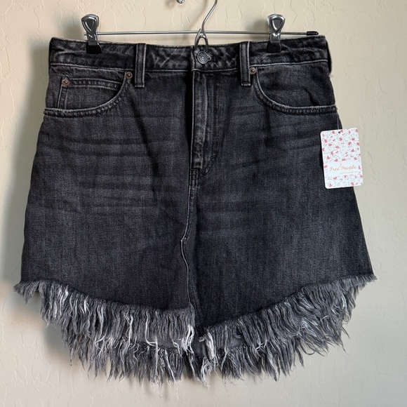Free People Fringe Fray Western Black Mini Distressed Denim Skirt Women Size 28 - Picture 4 of 14